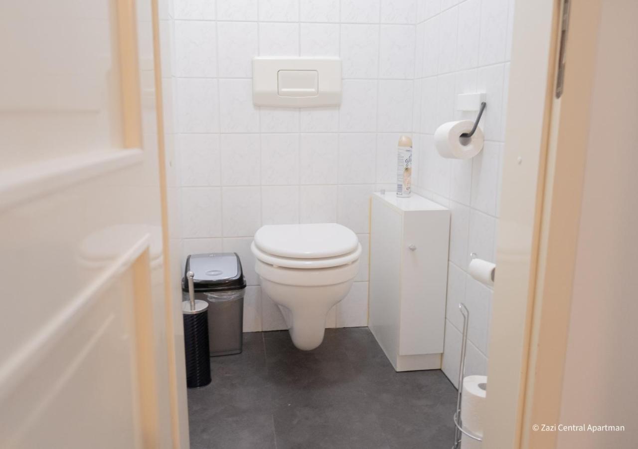 Central Apartman, Belvaros Lakas Kecskemet Ngoại thất bức ảnh